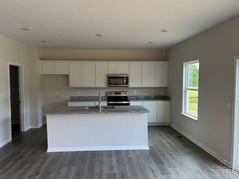 5954 Lakeshore Place, Goshen Twp, OH 45122 Photo 5