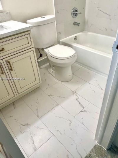 6070 NW 64th Ave , Unit 103, Tamarac, FL 33319 Photo