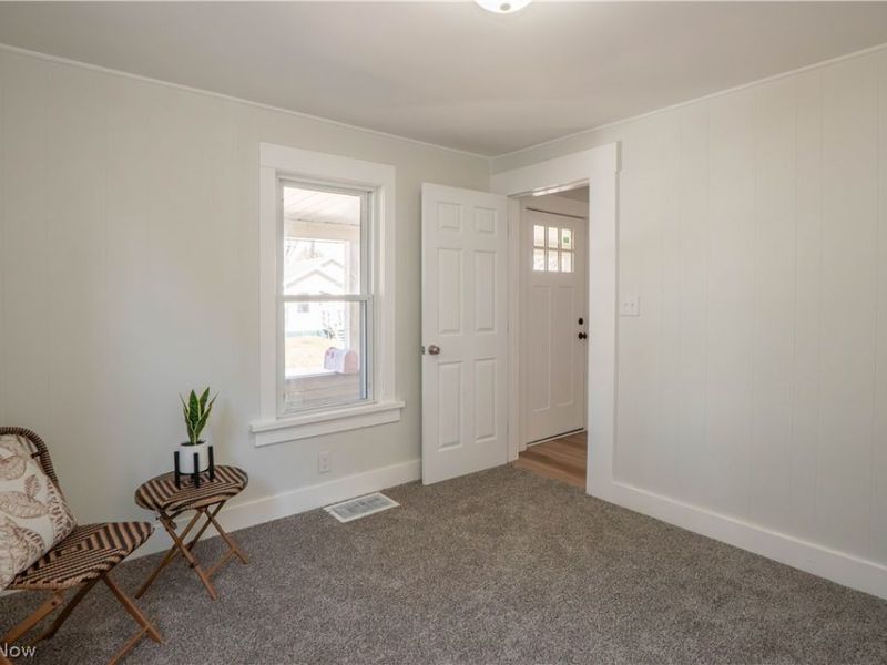 2408 21st Street NE, Canton, OH 44705 Photo 11