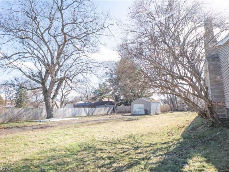 2408 21st Street NE, Canton, OH 44705 Photo 26