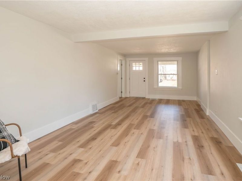 2408 21st Street NE, Canton, OH 44705 Photo 4