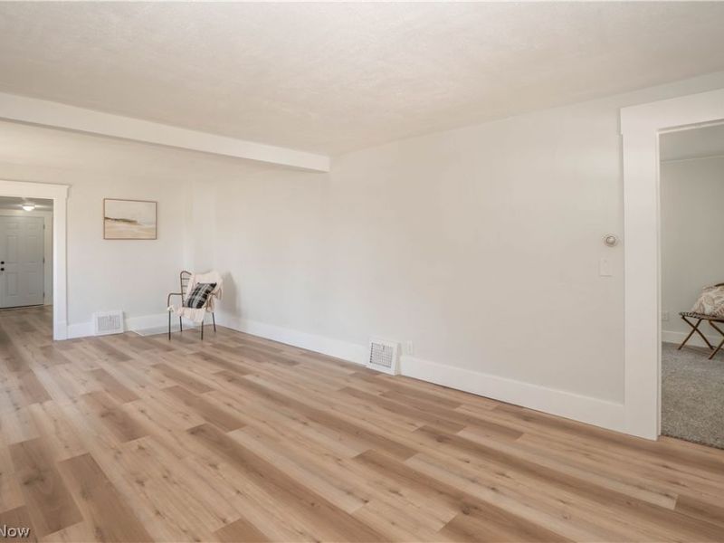 2408 21st Street NE, Canton, OH 44705 Photo 5