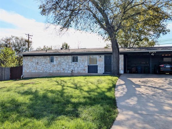 8900 Tina CT, Austin, TX 78758