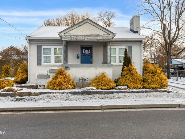 807 Weaver Pike, Bristol, TN 37620