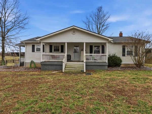 421 Barbour Cemetery Road , Glasgow, KY 42141