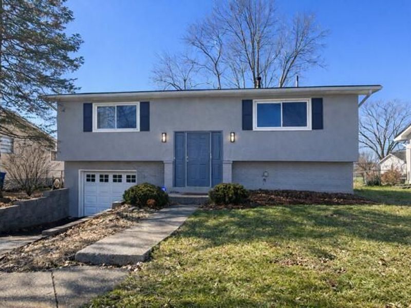 475 Denwood Court, Columbus, OH 43230 Photo 3