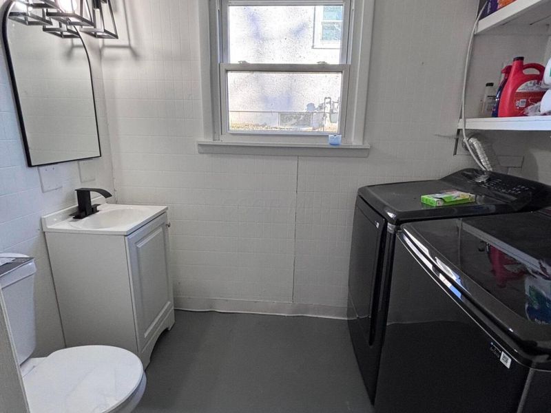 475 Denwood Court, Columbus, OH 43230 Photo 9