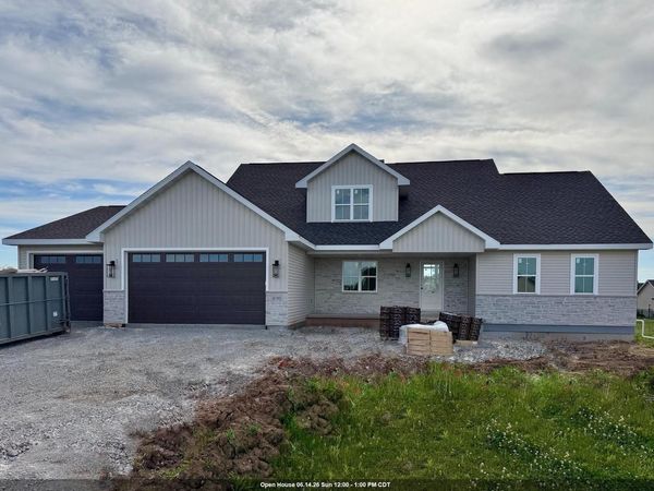 4190 N ROSE MEADOW LANE, GRAND CHUTE, WI 54913