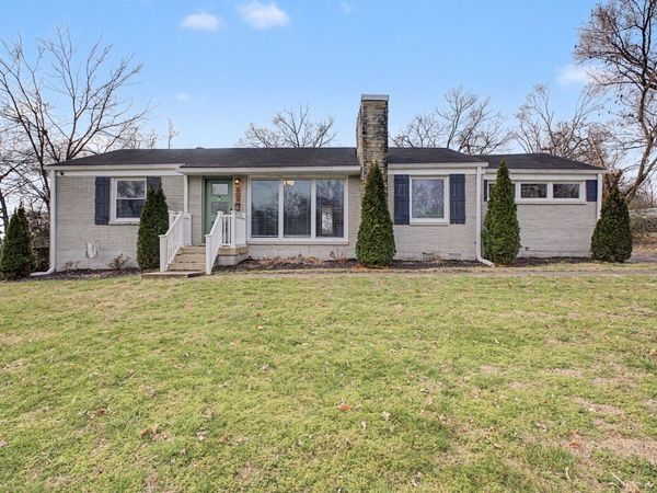 809 Chadwell Dr, Madison, TN 37115