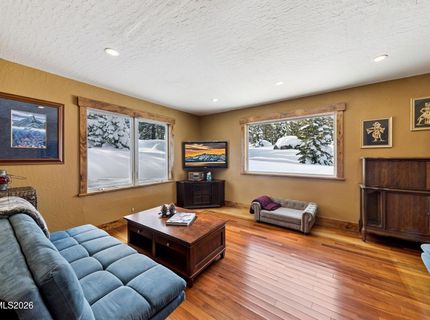 2361 Tolteca Court, South Lake Tahoe, CA 96150 Photo