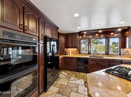 2361 Tolteca Court, South Lake Tahoe, CA 96150 Photo