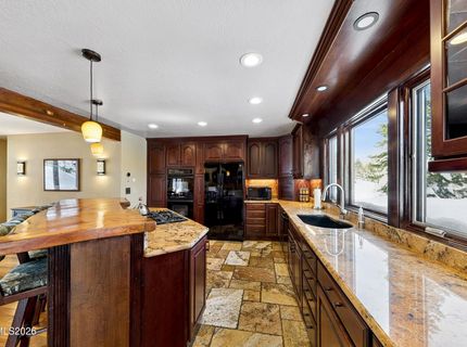 2361 Tolteca Court, South Lake Tahoe, CA 96150 Photo