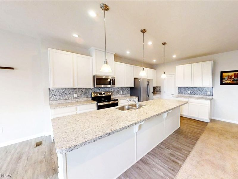 1240 Fountain View Street NE, Canton, OH 44721 Photo 7