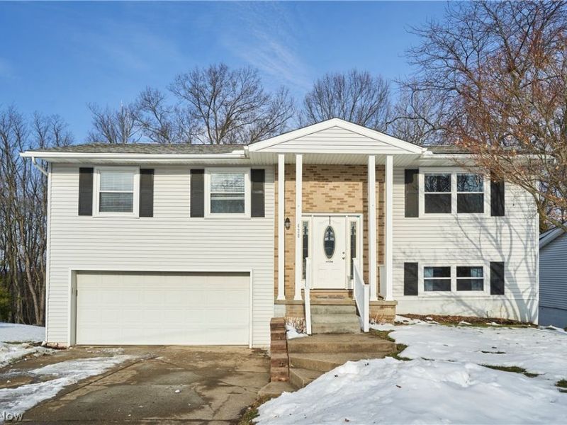 420 Tammery Drive, Tallmadge, OH 44278 Photo 2