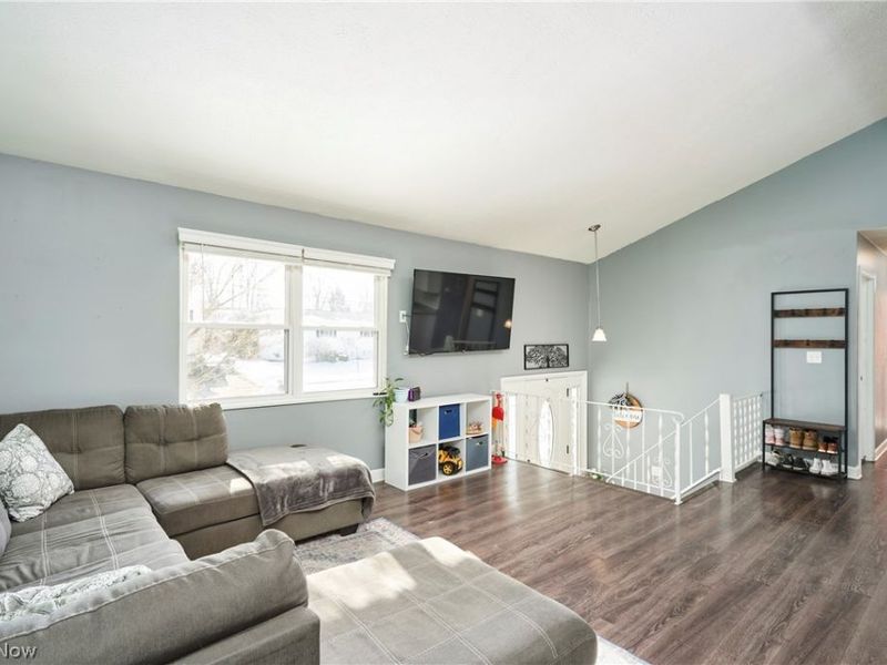 420 Tammery Drive, Tallmadge, OH 44278 Photo 4