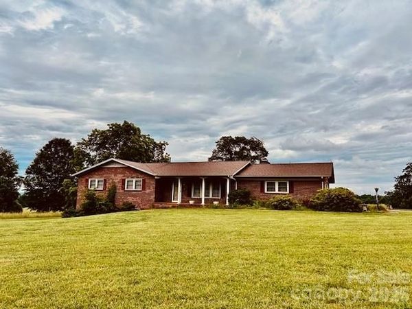 6714 Old Shelby Road , Vale, NC 28168