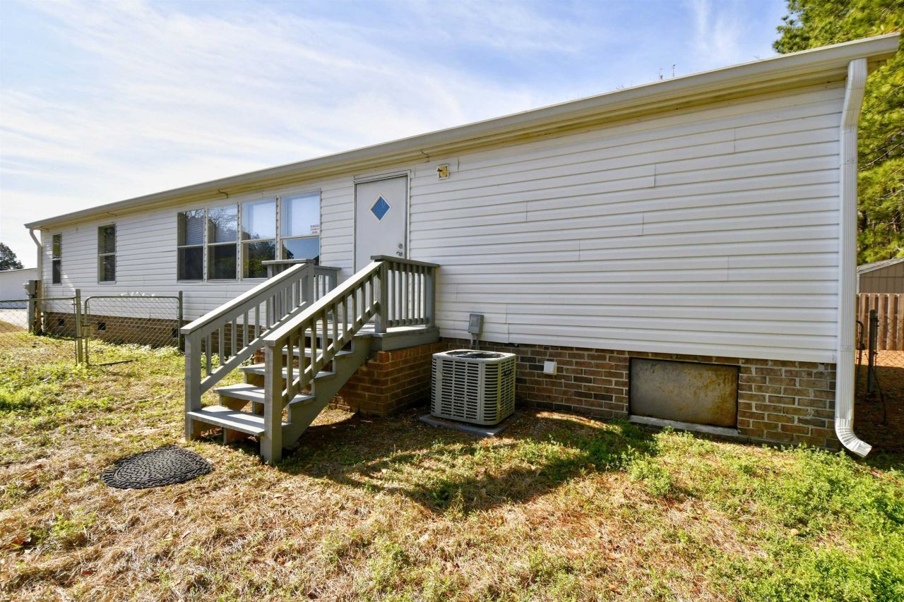 3833 Mayfield Dr.  Photo 32