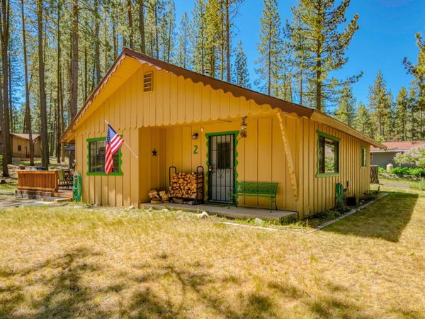 2 Washo Trail, Graeagle, CA 96103