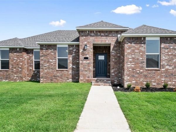 4856 W Aurora Street , Fayetteville, AR 72704