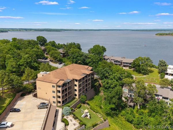 25 Grand Lake Drive, Unit 3C, Monkey Island, OK 74331