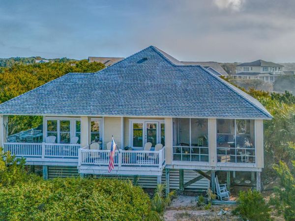 20 Mourning Warbler Trail, Bald Head Island, NC 28461