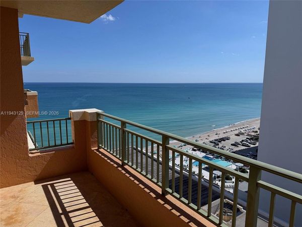2080 S Ocean Dr, Unit LPH05, Hallandale Beach, FL 33009