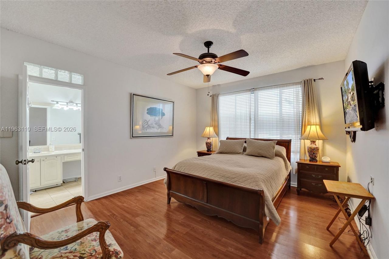 1025 NW 105th Way, Unit B-141, Plantation, FL 33322 Photo