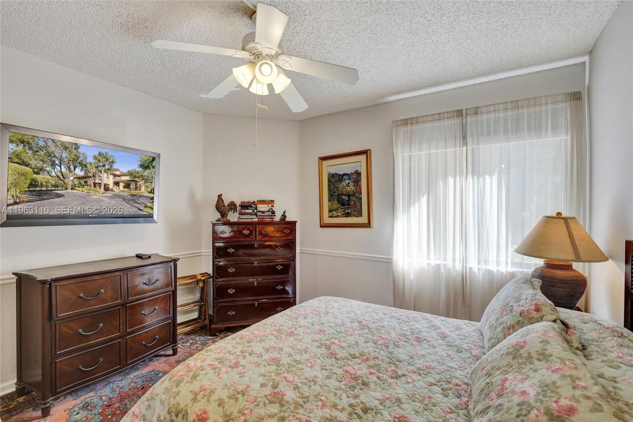 1025 NW 105th Way, Unit B-141, Plantation, FL 33322 Photo