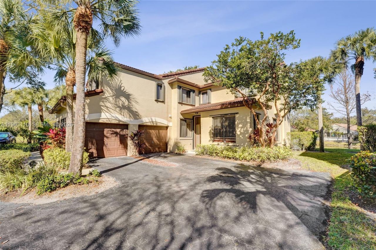 1025 NW 105th Way, Unit B-141, Plantation, FL 33322 Photo