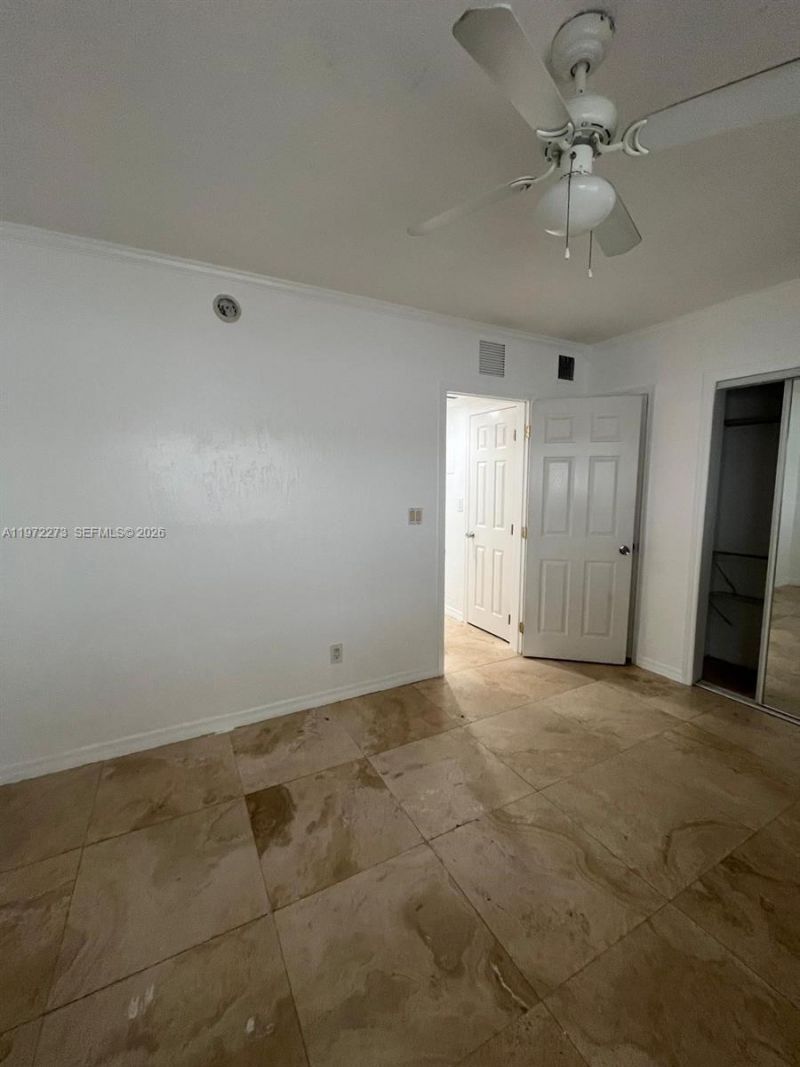 1856 NE 46th St, Unit F4, Fort Lauderdale, FL 33308 Photo