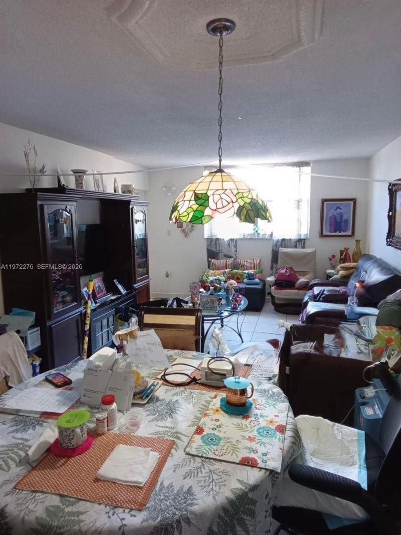 4675 W 18th Ct , Unit 409, Hialeah, FL 33012 Photo