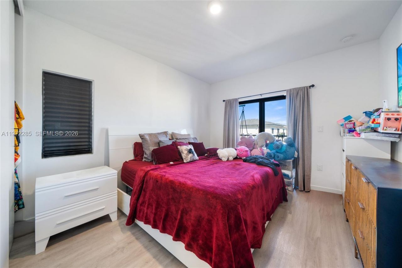 209 NW 13th Pl, Florida City, FL 33034 Photo