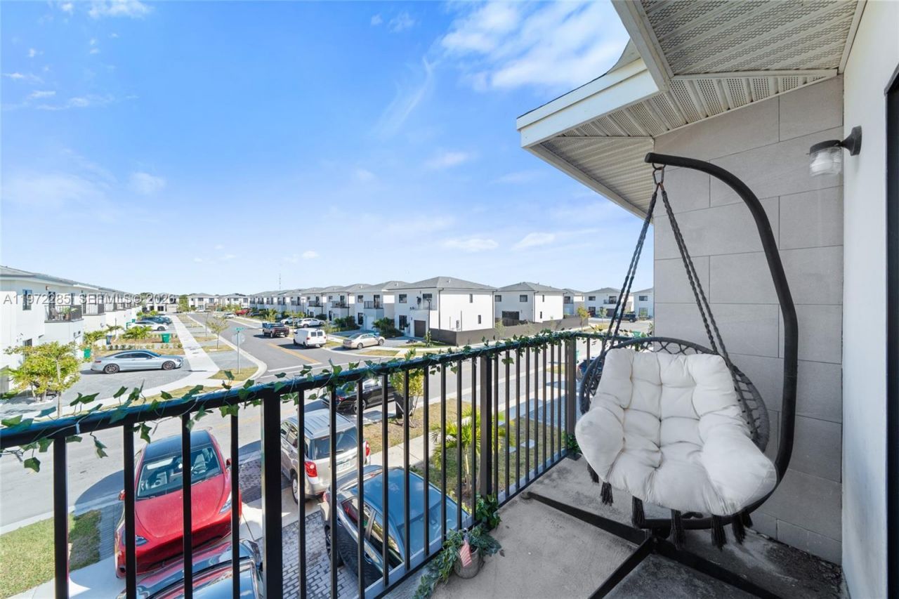 209 NW 13th Pl, Florida City, FL 33034 Photo