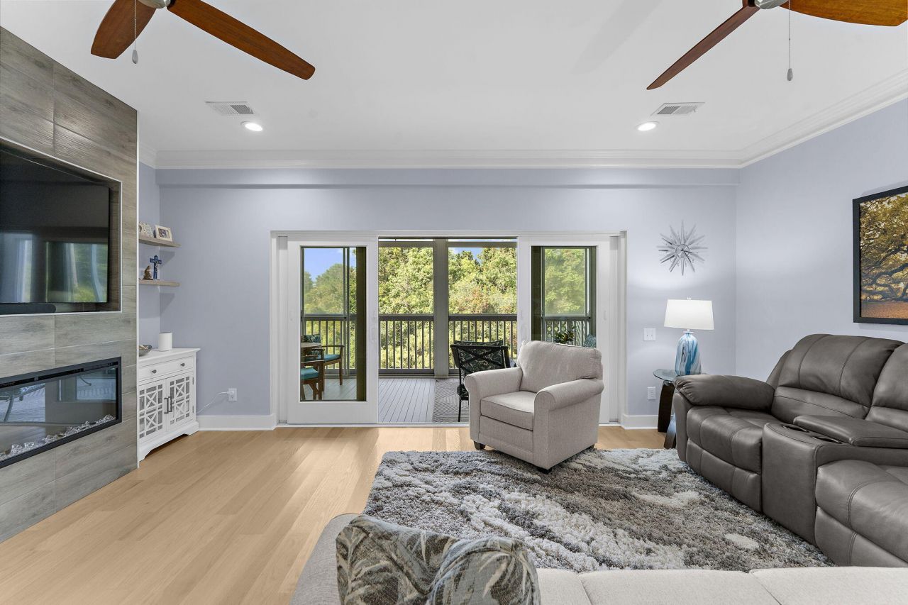 1604 Hopeman Lane Photo 25