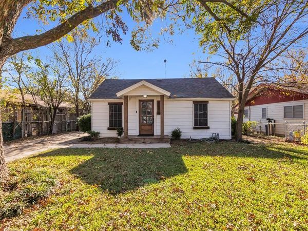 603 Lilly Street, Cleburne, TX 76033