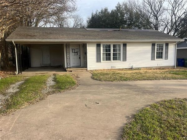 719 North Avenue, Whitesboro, TX 76273