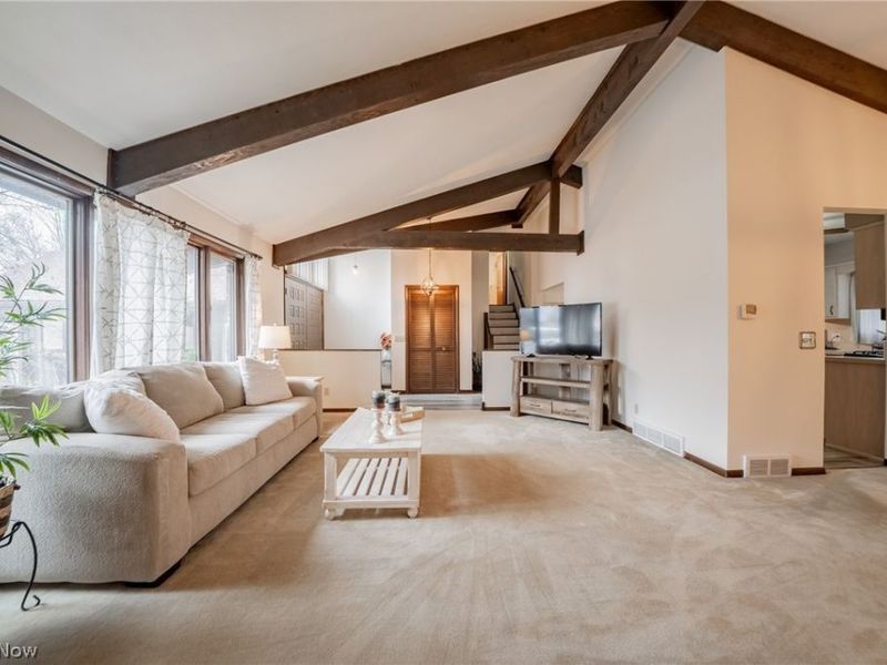 1205 Tulip Court, Brunswick, OH 44212 Photo 2