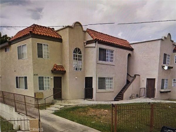 1530 West 204 Street, Unit 3, Torrance, CA 90501