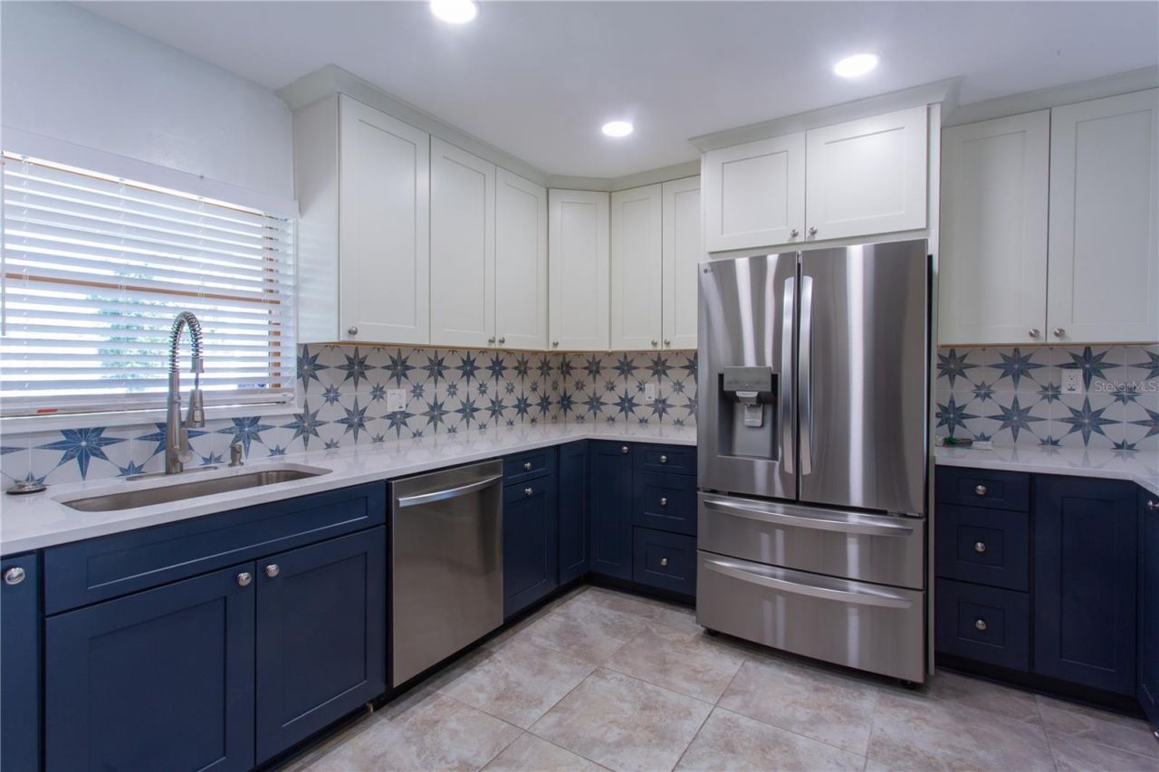 5541 Bayou Grande Boulevard Ne, Saint Petersburg, FL 33703 Photo