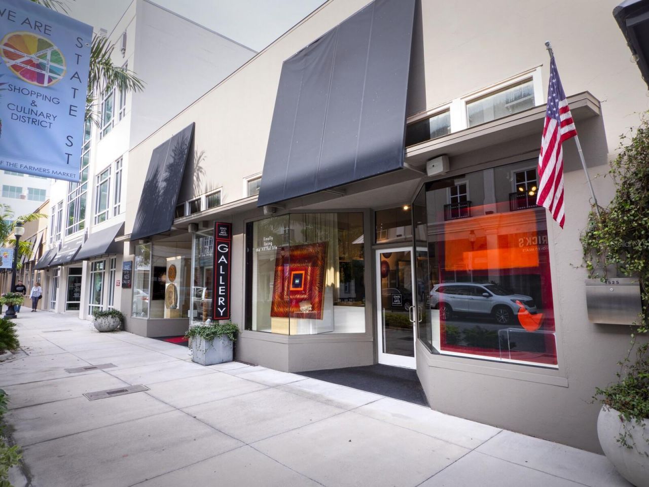 205 Golden Gate Point, Unit 401, Sarasota, FL 34236 Photo