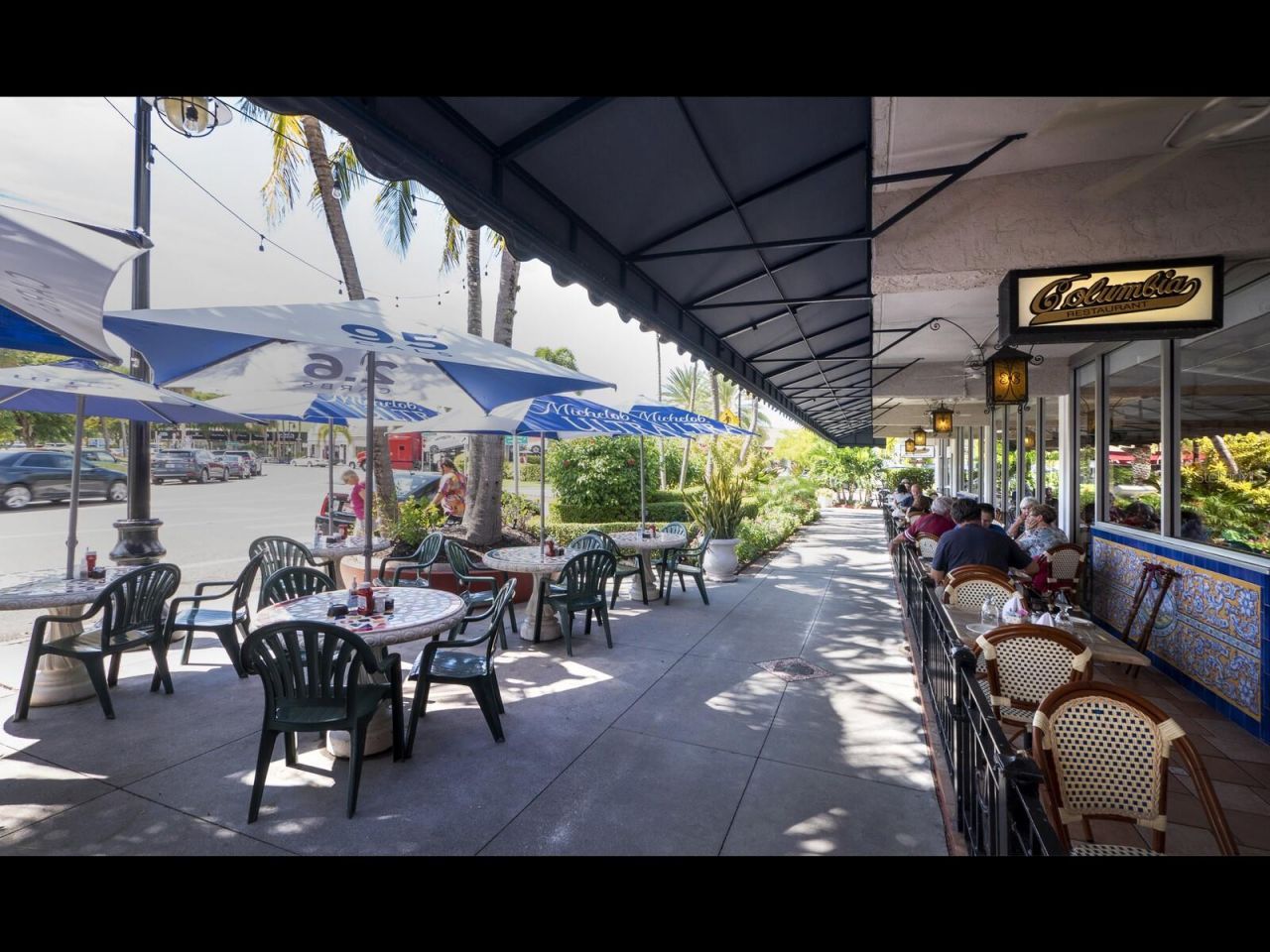 205 Golden Gate Point, Unit 401, Sarasota, FL 34236 Photo