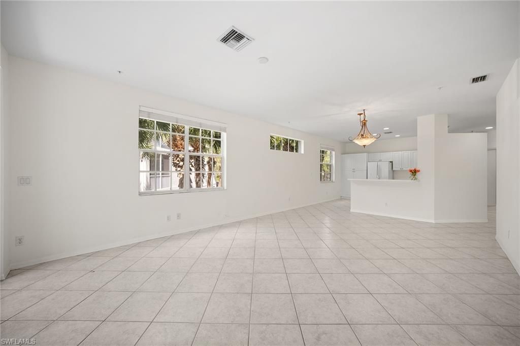 3471 Pointe Creek Ct, Unit 206, Bonita Springs, FL 34134 Photo