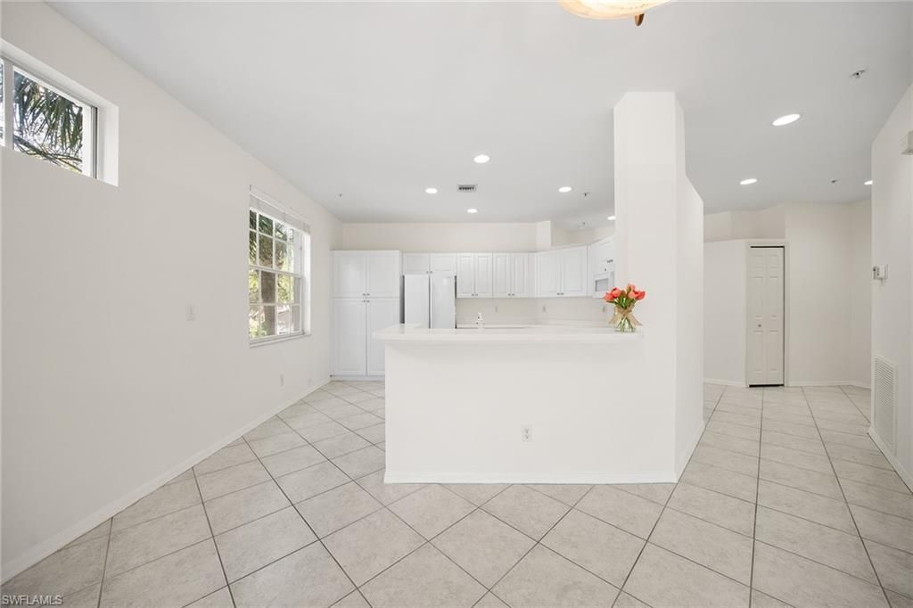 3471 Pointe Creek Ct, Unit 206, Bonita Springs, FL 34134 Photo