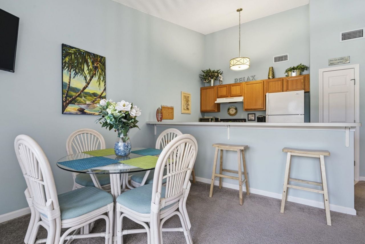 1230 White Tree Ln.  Photo 17