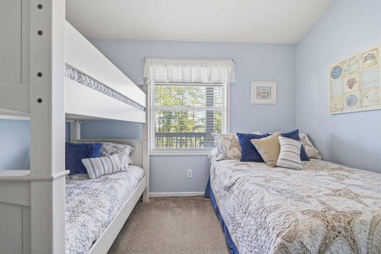 1230 White Tree Ln.  Photo 5