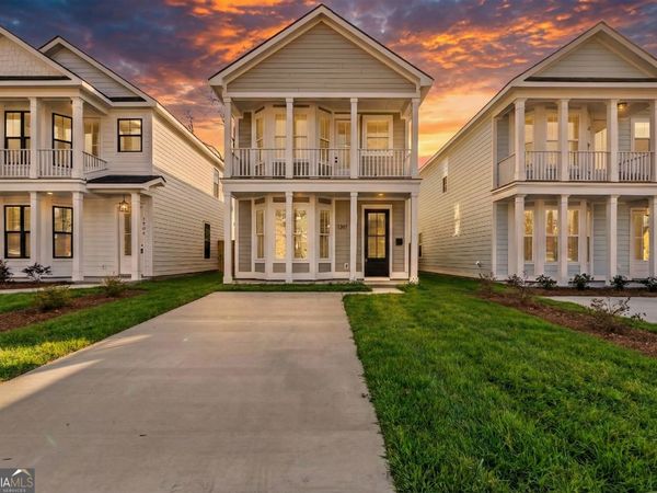 1207 E 34th Street, Savannah, GA 31404