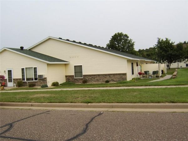 1512 Devney Drive, Unit 1512, Altoona, WI 54720