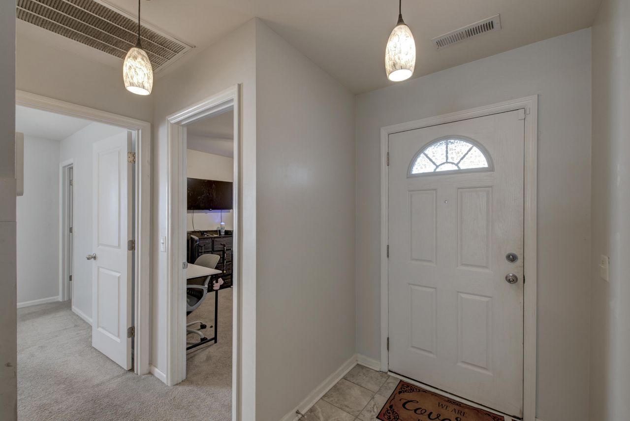 532 English Oak Circle Photo 24