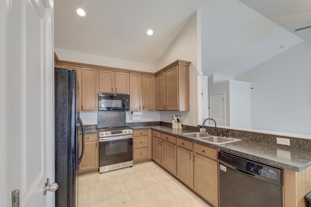 532 English Oak Circle Photo 30