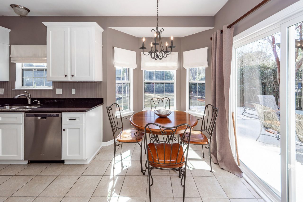 294 Jardinere Walk Photo 18